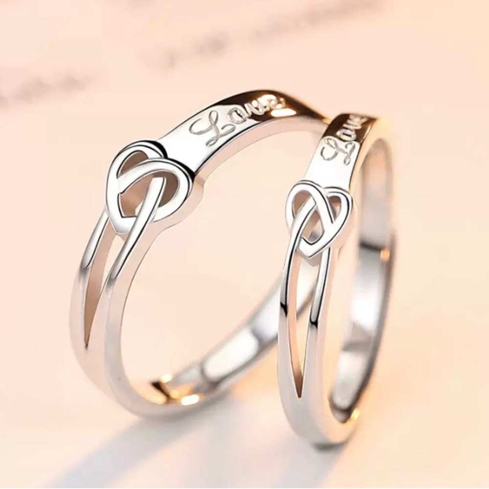 🌟🌟Elegant Silver Love Knot Rings